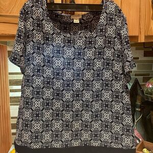 Navy and White Geometric Print Top